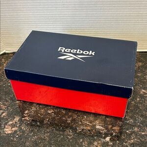 Reebok Navy Blue and Red Shoe Box with White Logo Size 5M